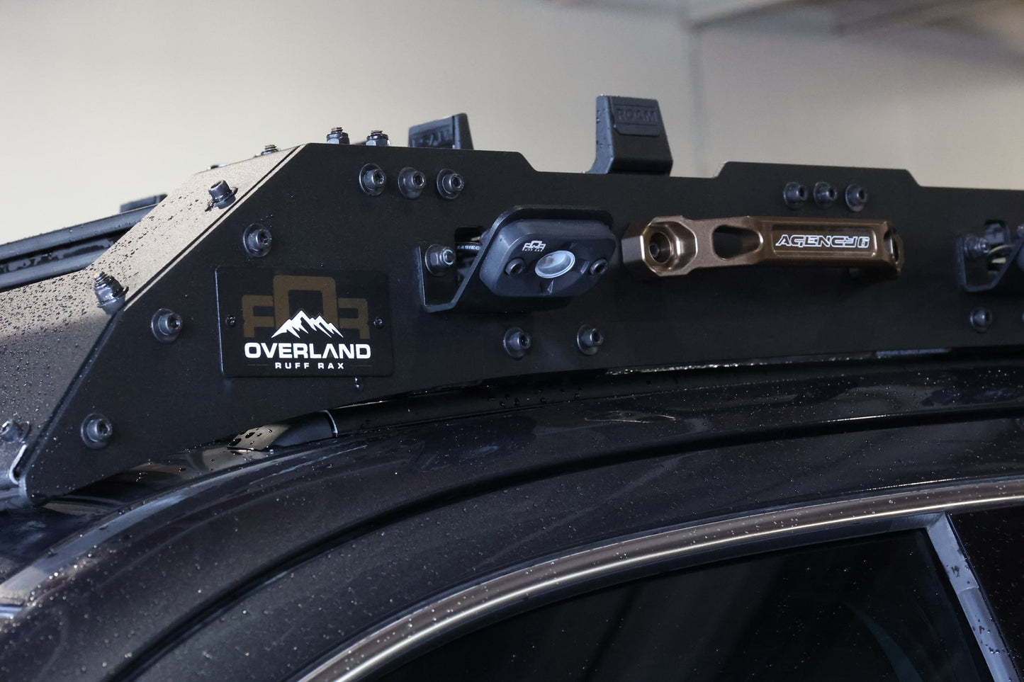 Chevy Silverado Condor Roof Rack w/Rigid Industries New E Adapt Light Bar Cut Out